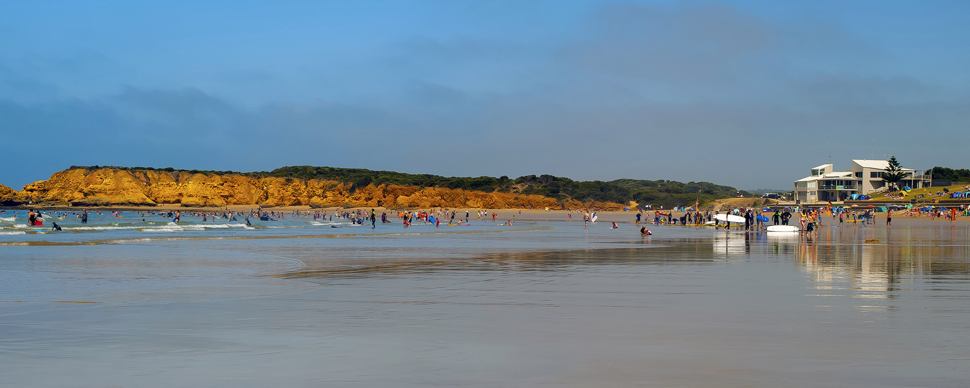 Torquay front beach